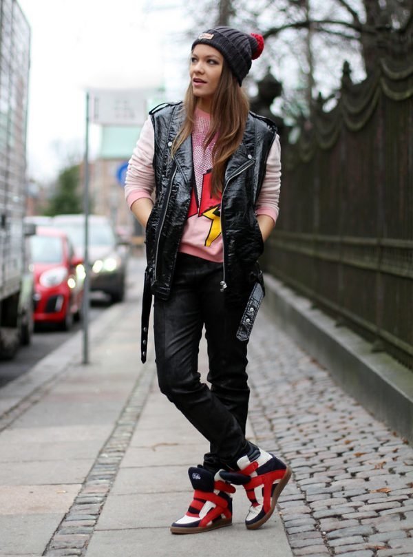 Женские кроссовки на платформе — с чем носить: идеи для создания модного и стильного образа