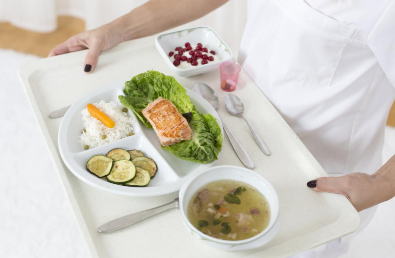 Диета при заболеваниях поджелудочной железы: меню, таблица разрешенных и запрещенных продуктов, рецепты диетических блюд