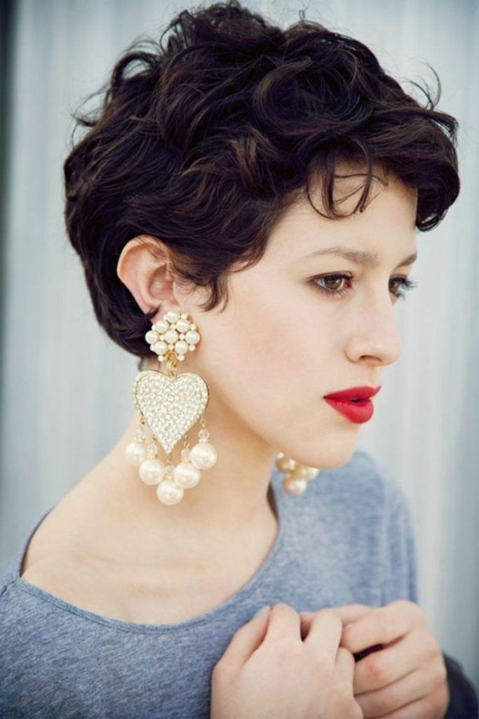 Стрижка пикси на короткие волосы − 10 элегантных и модных вариантов стрижек для женщин, фото