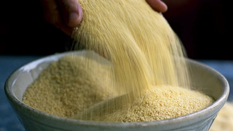 Манка: из какого зерна делается, полезные свойства, применение в кулинарии, чем можно заменить