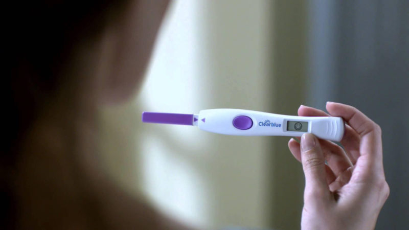 Может ли тест на беременность ошибаться при положительном и отрицательном результате на ранних сроках