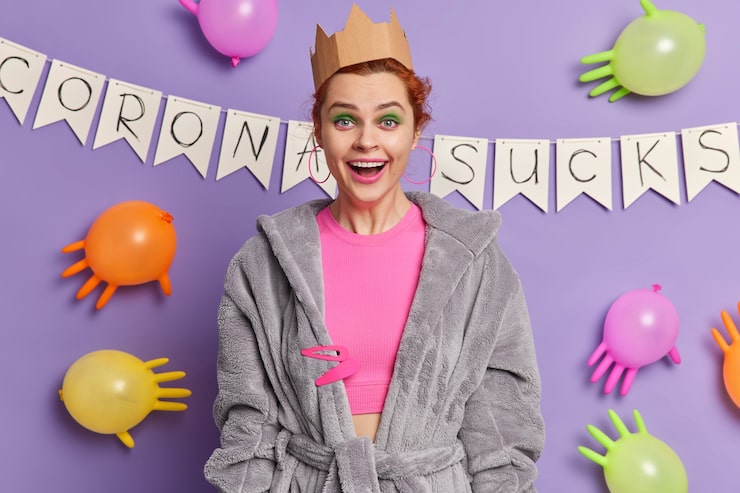 Поздравления с днем рождения подруге: красивые и прикольные 72ay5r728xnfzfcxea