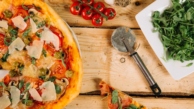 Пицца с грибами и колбасой – 7 рецептов, как приготовить вкусную домашнюю пиццу gmt24os3tlvmd3ah57